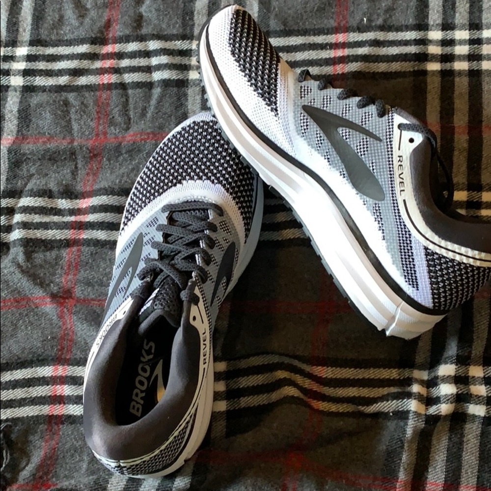 Brooks Revel Running shoes